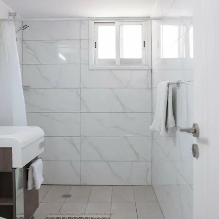 Penthouse Walking Distance To The Beach Appartamento *